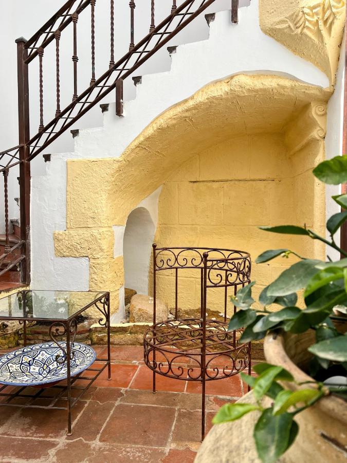 Hostal Servilia Кармона Екстер'єр фото