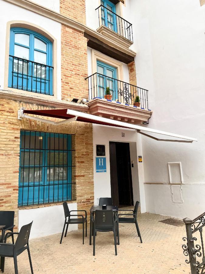 Hostal Servilia Кармона Екстер'єр фото