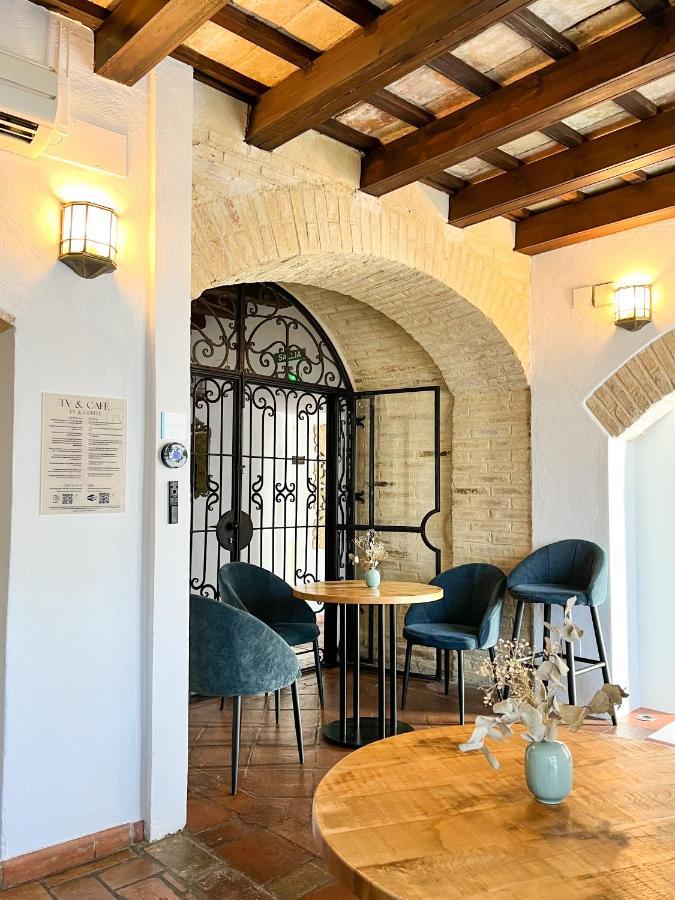 Hostal Servilia Кармона Екстер'єр фото