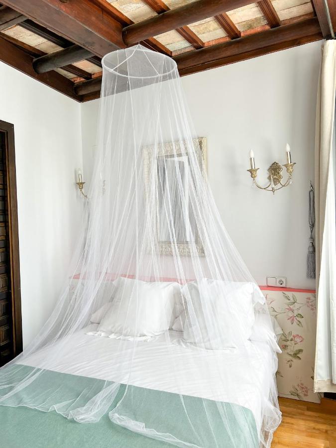 Hostal Servilia Кармона Екстер'єр фото