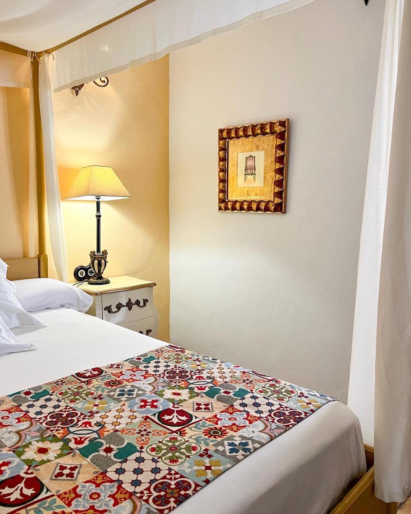 Hostal Servilia Кармона Екстер'єр фото